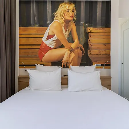 Francois 1er Hotel