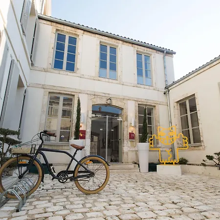 Francois 1er מלון 3*